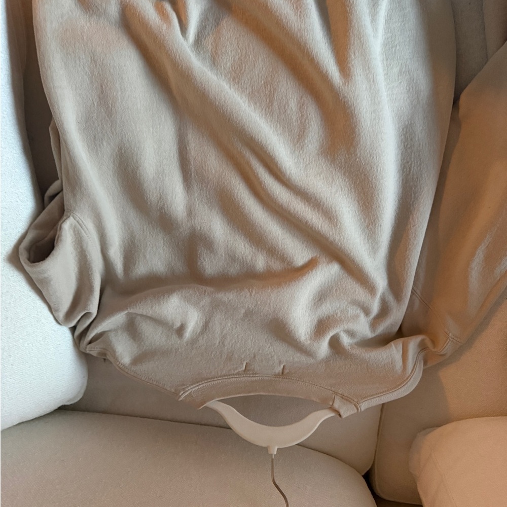 Beige Sweatshirt with DIOR Patterned Patch - image 4